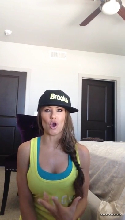 EXCLUSIVE-_TNA_Knockout_Brooke_Talks_Behind_the_Scenes_on_The_Amazing_Race_mp4_000160527.jpg