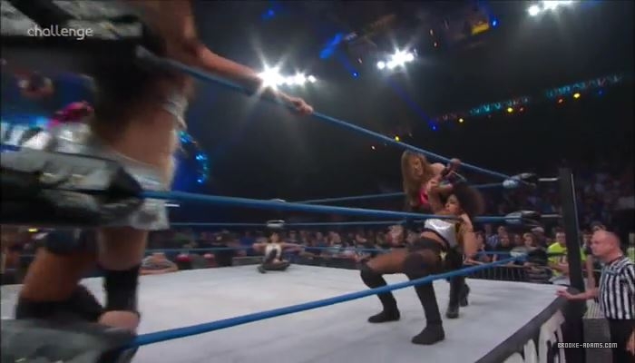 Tna_One_Night_Only_Knockouts_Knockdown_2_10th_May_2014_PDTV_x264-Sir_Paul_mp4_20150802_024758_711.jpg