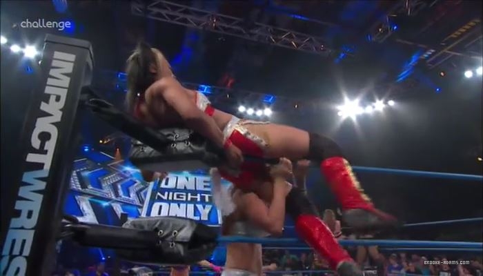 Tna_One_Night_Only_Knockouts_Knockdown_2_10th_May_2014_PDTV_x264-Sir_Paul_mp4_20150802_024846_902.jpg