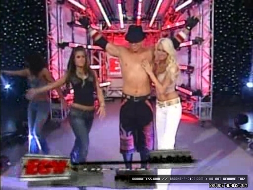 ECW_09-04-07_Balls_Mahoney_vs_Miz_w-Extreme_Expose_-_edit_avi_000011878.jpg