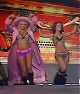 WWE_Raw_10_29_07_Divas_XviD_avi_000077510.jpg