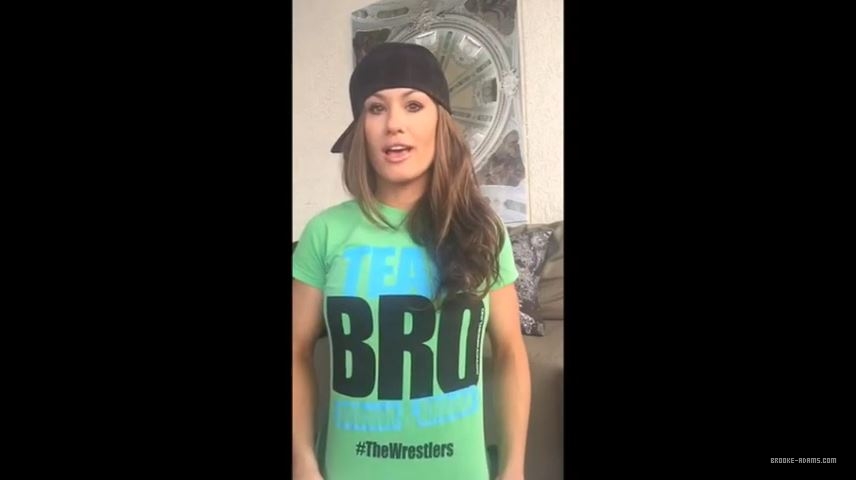 Knockout_Brooke_Shows_Off_the_BRAND_NEW_Team_Bro_T-Shirt_at_ShopTNA_com21_-_YouTube_MP4_20150801_181220_158.jpg