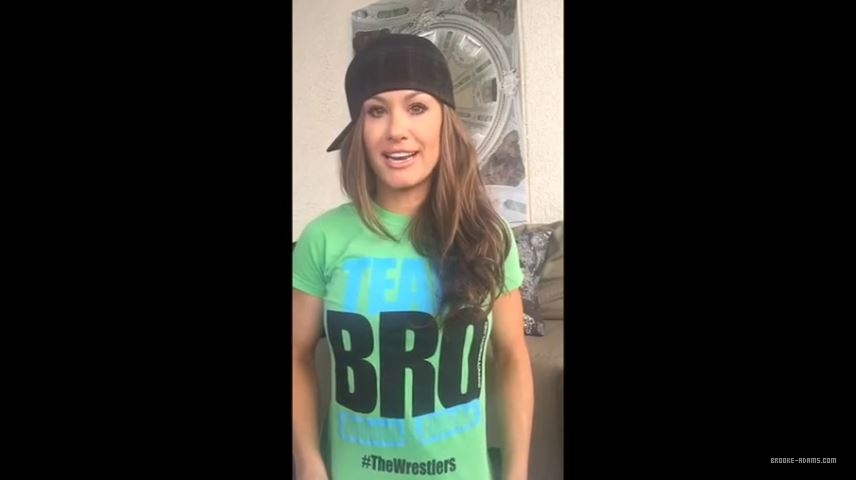 Knockout_Brooke_Shows_Off_the_BRAND_NEW_Team_Bro_T-Shirt_at_ShopTNA_com21_-_YouTube_MP4_20150801_181221_886.jpg