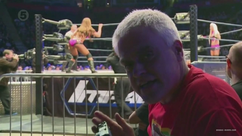 TNA_Stars_on_-The_Gadget_Show-_-_Video_Dailymotion_FLV_20150801_200017_252.jpg