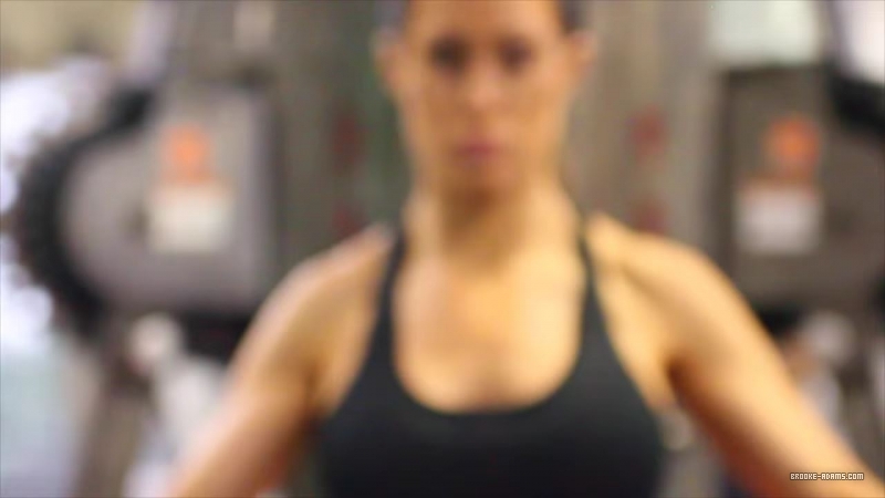 VIDEOS_-_Working_Out_Your_Chest_On_The_Knockouts_Workout_-_Ep__5_MKV_20150903_131359_184.jpg
