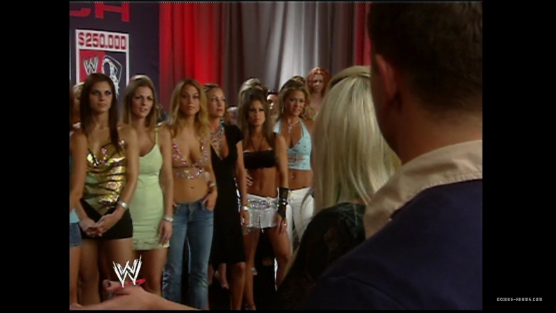 WWE_Monday_Night_Raw_2006_06_26_720p_WEB_h264-HEEL_mp4_001215302.jpg
