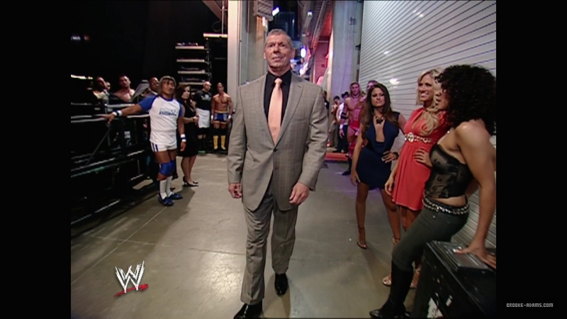 WWE_Monday_Night_Raw_2007_06_11_720p_WEB_h264-HEEL_mp4_007708001.jpg