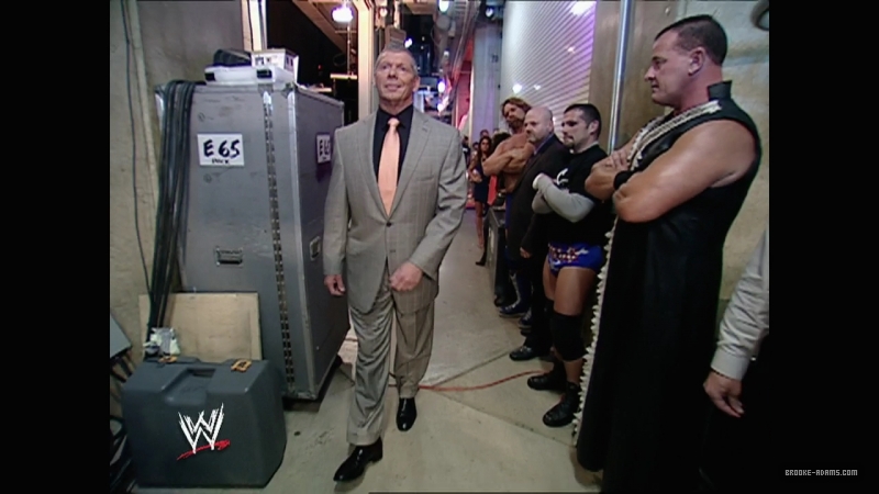 WWE_Monday_Night_Raw_2007_06_11_720p_WEB_h264-HEEL_mp4_007712895.jpg