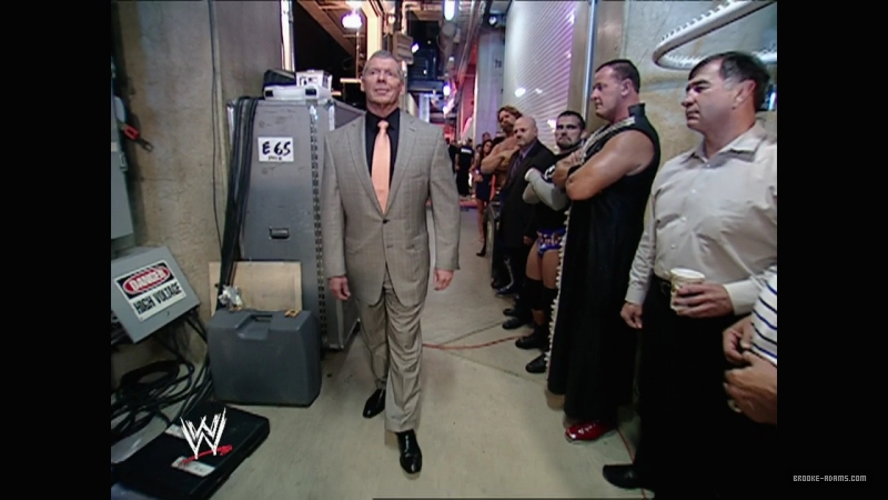 WWE_Monday_Night_Raw_2007_06_11_720p_WEB_h264-HEEL_mp4_007713882.jpg