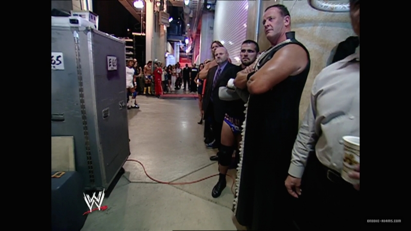 WWE_Monday_Night_Raw_2007_06_11_720p_WEB_h264-HEEL_mp4_007723616.jpg