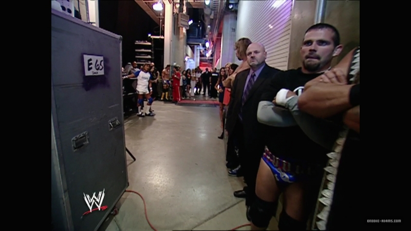 WWE_Monday_Night_Raw_2007_06_11_720p_WEB_h264-HEEL_mp4_007724839.jpg