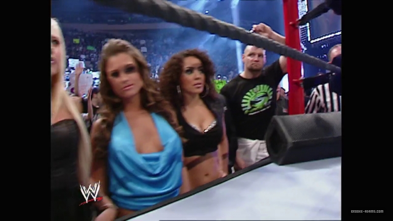 WWE_Monday_Night_Raw_2007_08_13_720p_WEB_h264-HEEL_mp4_000315287.jpg