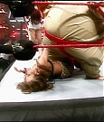 WWE_Monday_Night_Raw_2007_11_05_720p_WEB_h264-HEEL_mp4_001174438.jpg