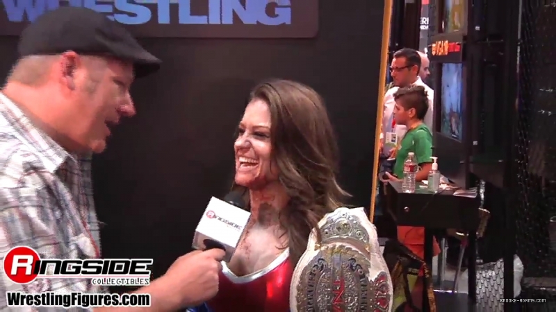 Brooke_Tessmacher_Interview_Jakks_TNA_IMPACT_SDCC_2012_mp4_000035160.jpg