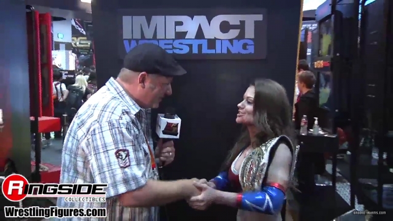 Brooke_Tessmacher_Interview_Jakks_TNA_IMPACT_SDCC_2012_mp4_000401136.jpg