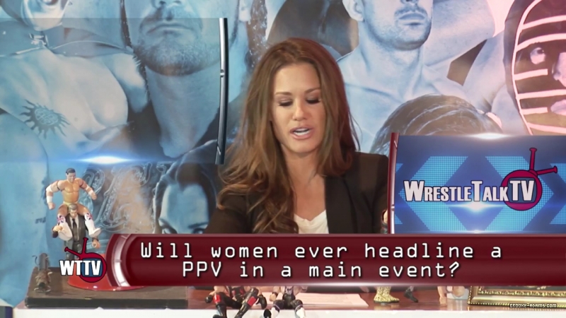 TNA_s_Brooke_Hosting2C_All_Female_Panel2C_Super_Fan_Returns21_-_WTTV_S4_Ep23_mp4_000164423.jpg