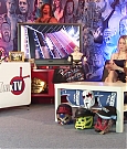 TNA_s_Brooke_Hosting2C_All_Female_Panel2C_Super_Fan_Returns21_-_WTTV_S4_Ep23_mp4_000300129.jpg