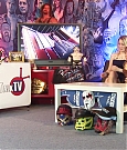 TNA_s_Brooke_Hosting2C_All_Female_Panel2C_Super_Fan_Returns21_-_WTTV_S4_Ep23_mp4_000300730.jpg