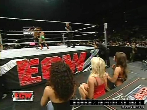 ECW_07-24-07_Miz_vs_Nunzio_w-Extreme_Expose_at_ringside_avi_000186853.jpg