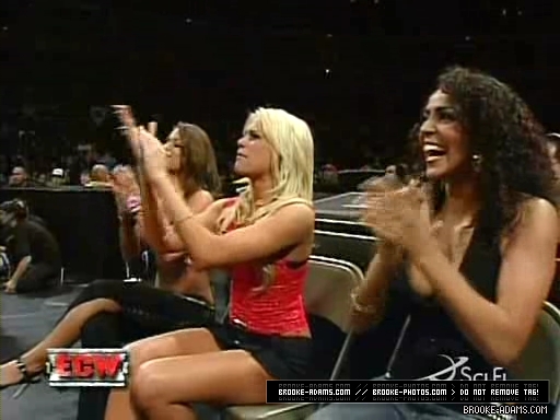 ECW_07-24-07_Miz_vs_Nunzio_w-Extreme_Expose_at_ringside_avi_000194227.jpg