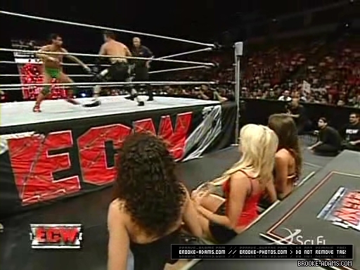 ECW_07-24-07_Miz_vs_Nunzio_w-Extreme_Expose_at_ringside_avi_000323823.jpg