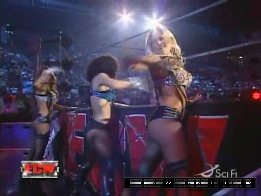 ECW_05-15-07_Extreme_Expose_-_Sexy_Back_avi_000025425.jpg