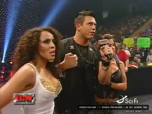 ECW_10-02-07_Balls_Mahoney-Kelly_Kelly-Miz_w-Extreme_Expose_ring_segment_avi_000198103.jpg