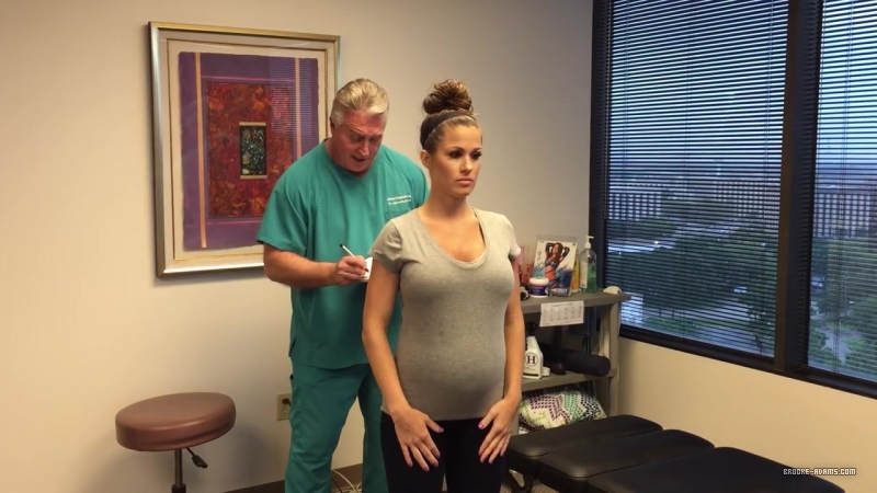 Brooke_Adams_Back_At_Advanced_Chiropractic_Relief_For_Prenatal_Adjustment_088.jpg