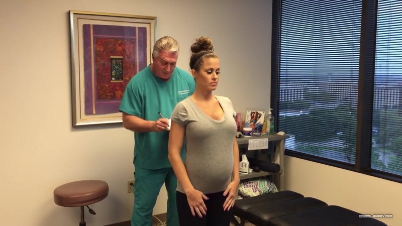 Brooke_Adams_Back_At_Advanced_Chiropractic_Relief_For_Prenatal_Adjustment_089.jpg
