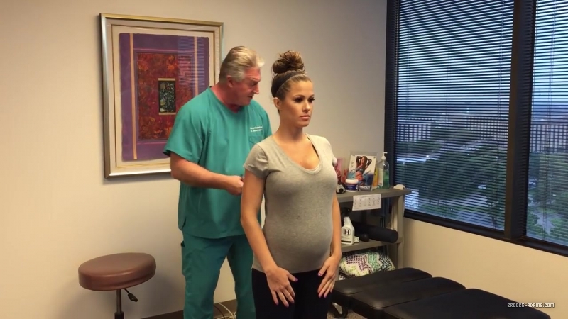 Brooke_Adams_Back_At_Advanced_Chiropractic_Relief_For_Prenatal_Adjustment_090.jpg