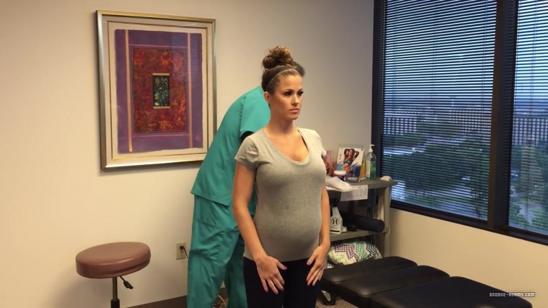 Brooke_Adams_Back_At_Advanced_Chiropractic_Relief_For_Prenatal_Adjustment_091.jpg