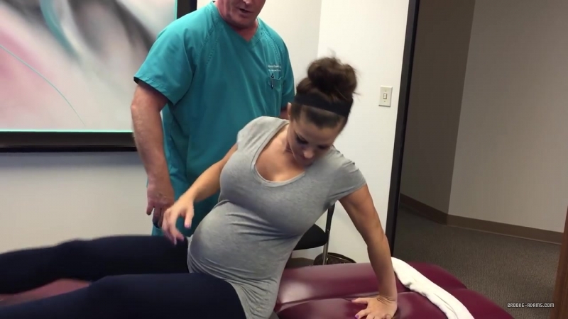 Brooke_Adams_Back_At_Advanced_Chiropractic_Relief_For_Prenatal_Adjustment_105.jpg