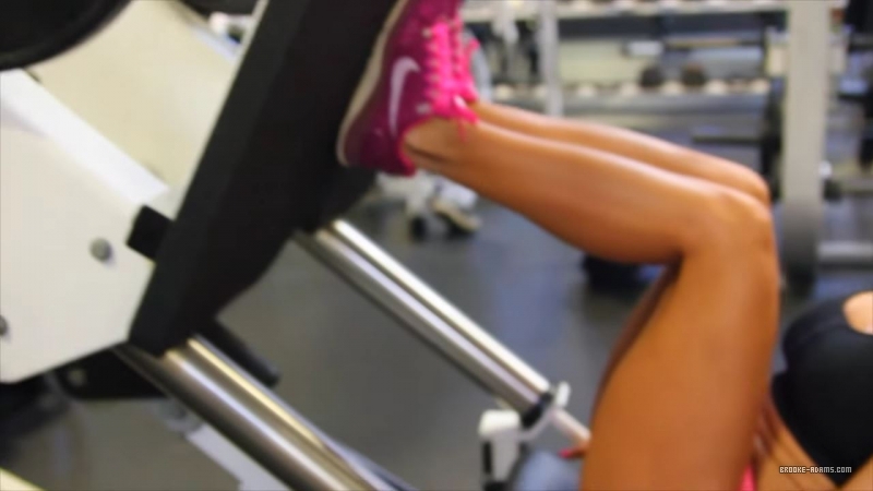 It_s_Leg_Day_On_The_Knockouts_Workout_-_Ep__4_-_YouTube_MKV_20150827_135748_359.jpg