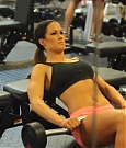 Working_Out_Your_Glutes___The_Booty___On_The_Knockouts_Workout_-_Ep__6_-_YouTube_MKV_20150916_192833_718.jpg